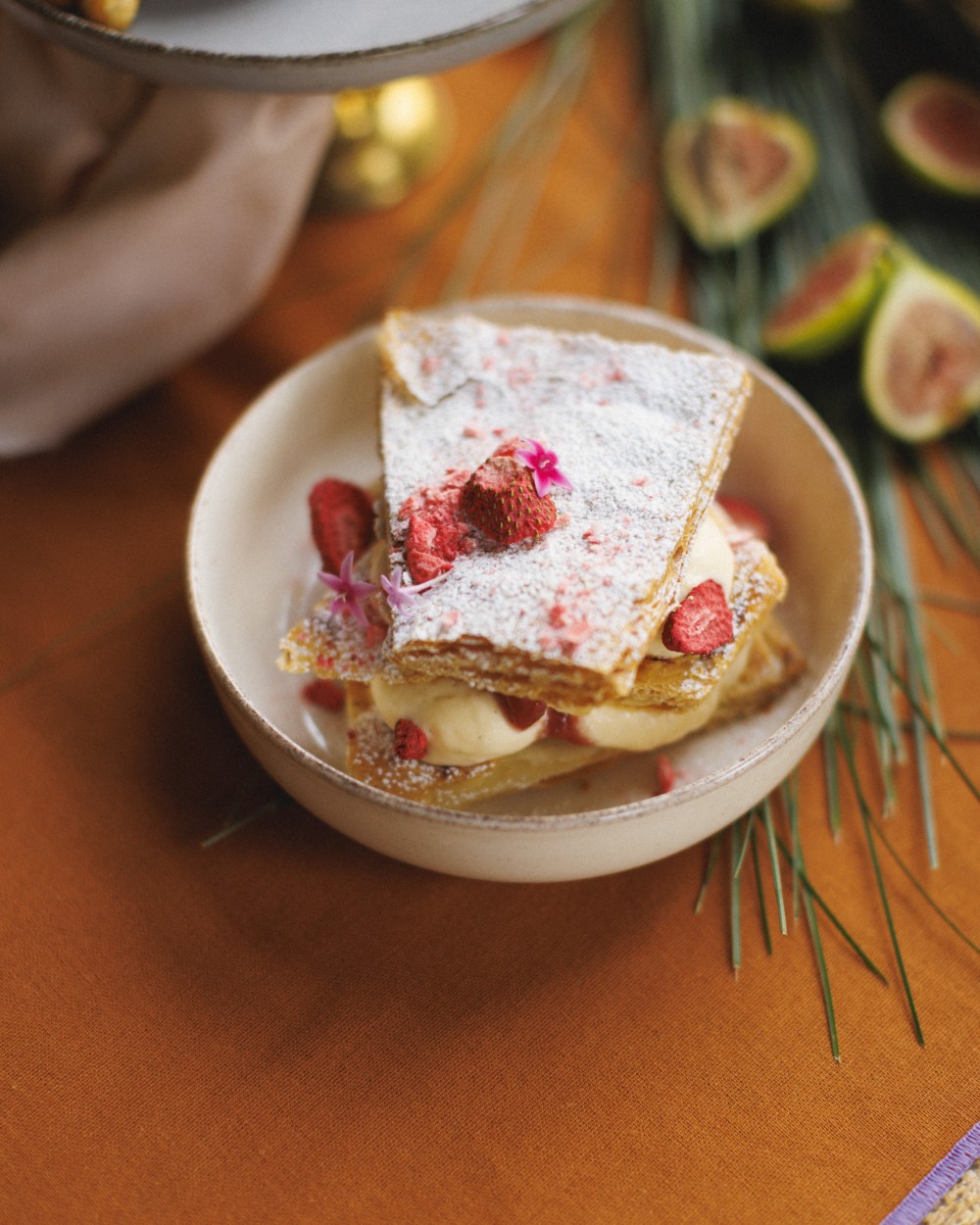 Mille-feuille vaníliakrémmel és málnával